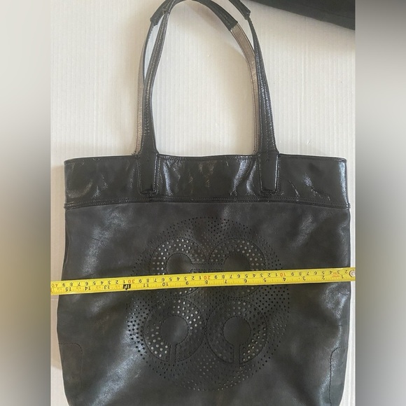 Coach - Black Audry Perforated Leather Shoulder Tote Purse Bag - Picture 5 of 8
